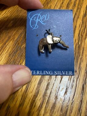 Sterling Silver Elephant Charm Pendant in Silver